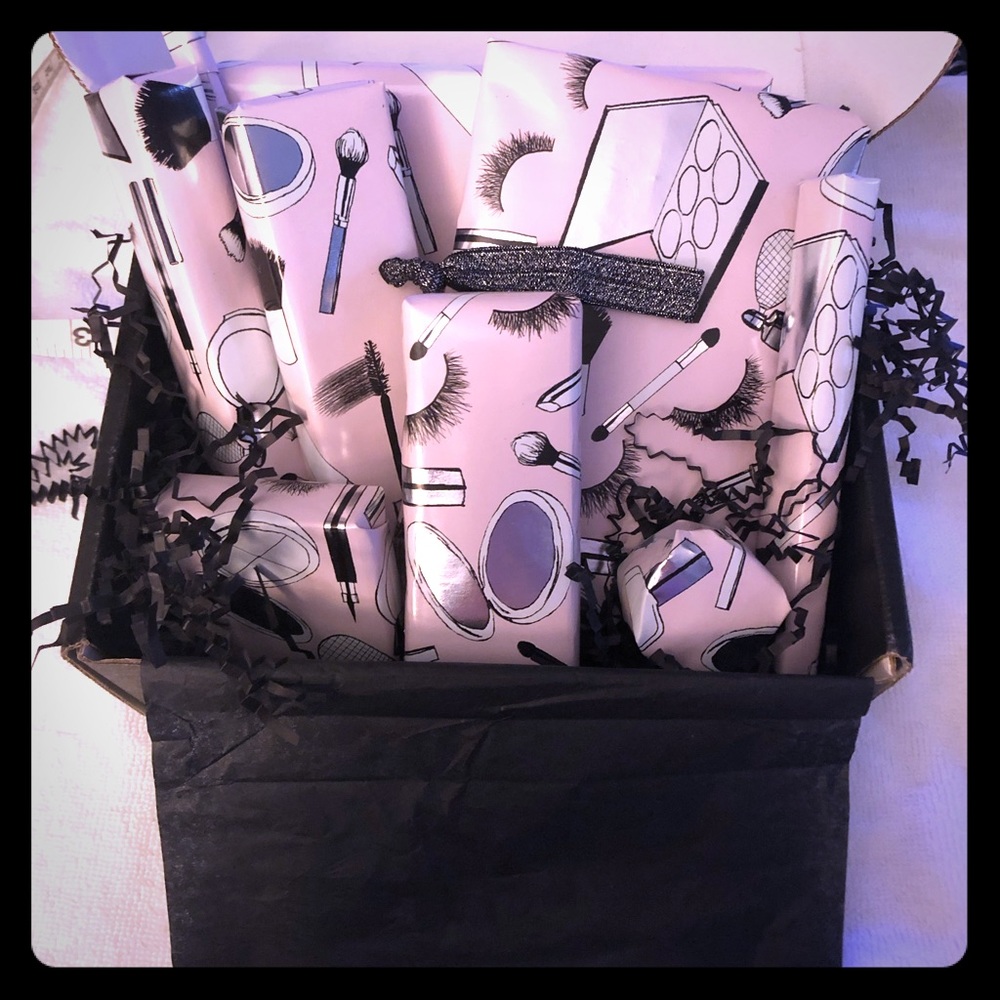 Makeup mystery box $50 (retail minimum $125)